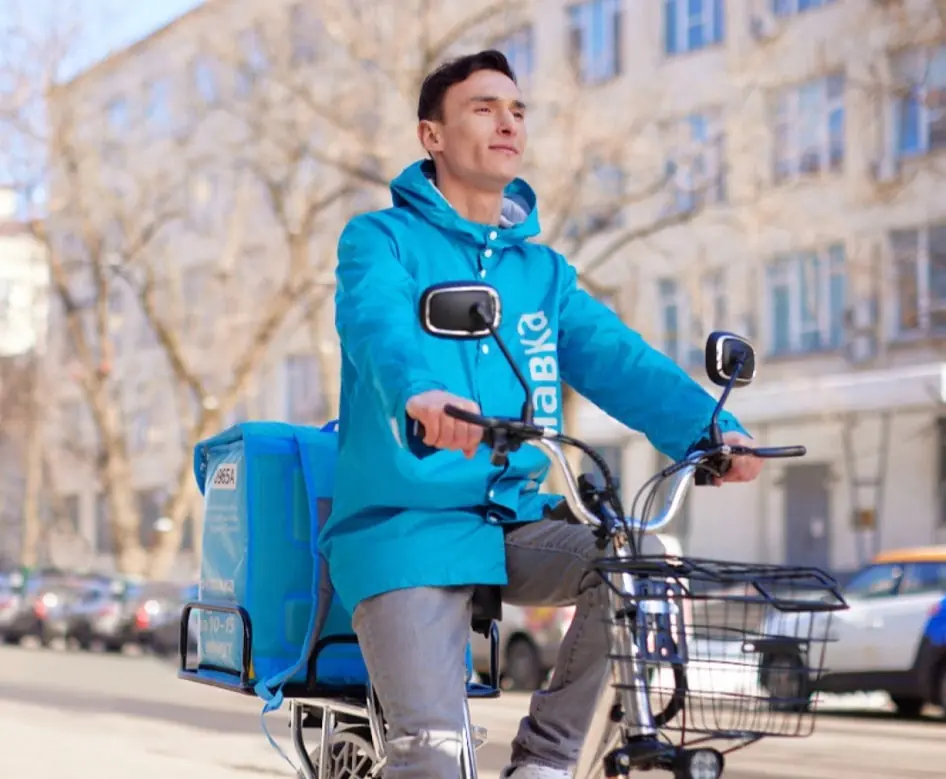 Курьер на велосипеде, авто, пешком